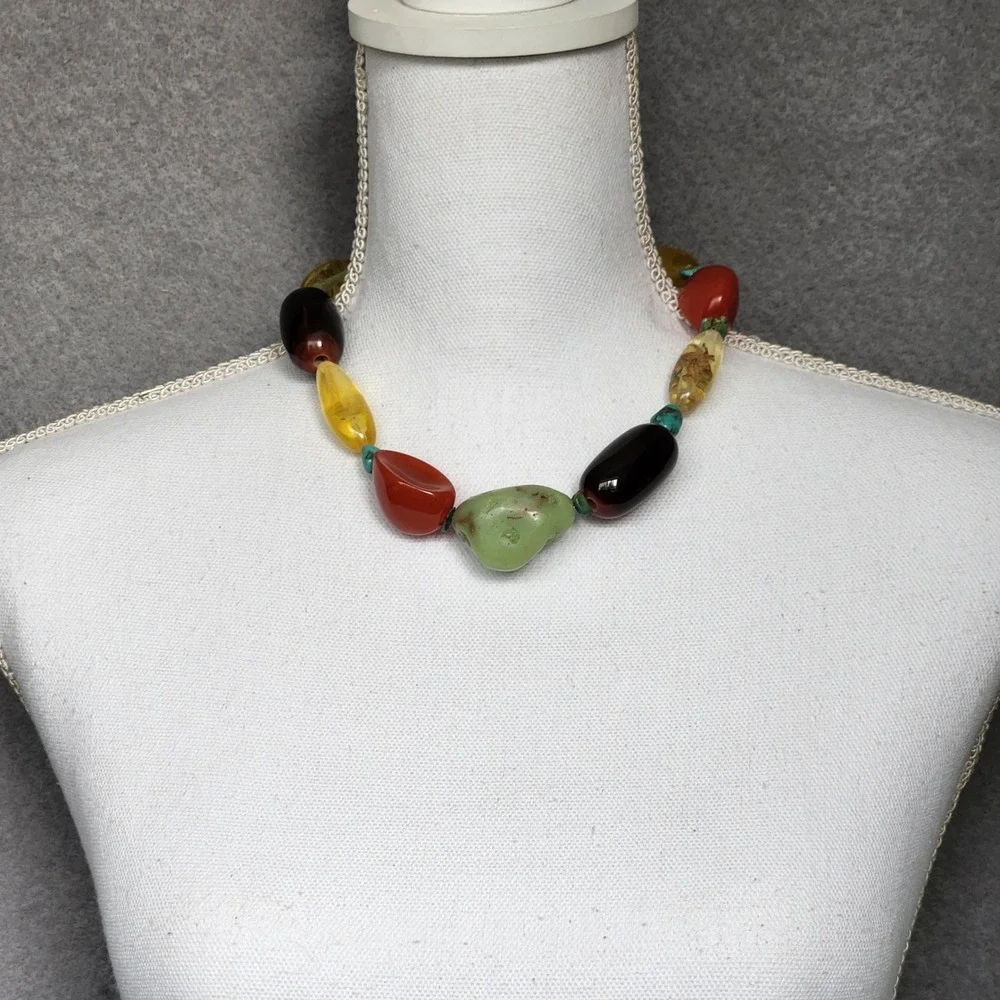 Chunky Lightweight Collar Necklace 17